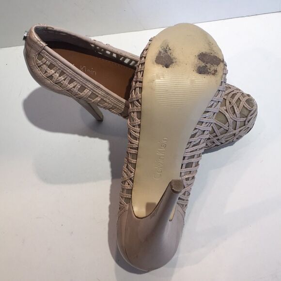 Calvin Klein Beige Pumps size 6.5 - Picture 9 of 11